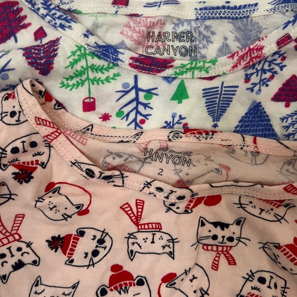 Harper canyon
Holiday girls Tops
2pcs bundle - Picture 4 of 4